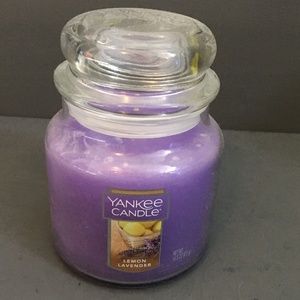 Yankee Candle Lemon Lavender Medium Jar